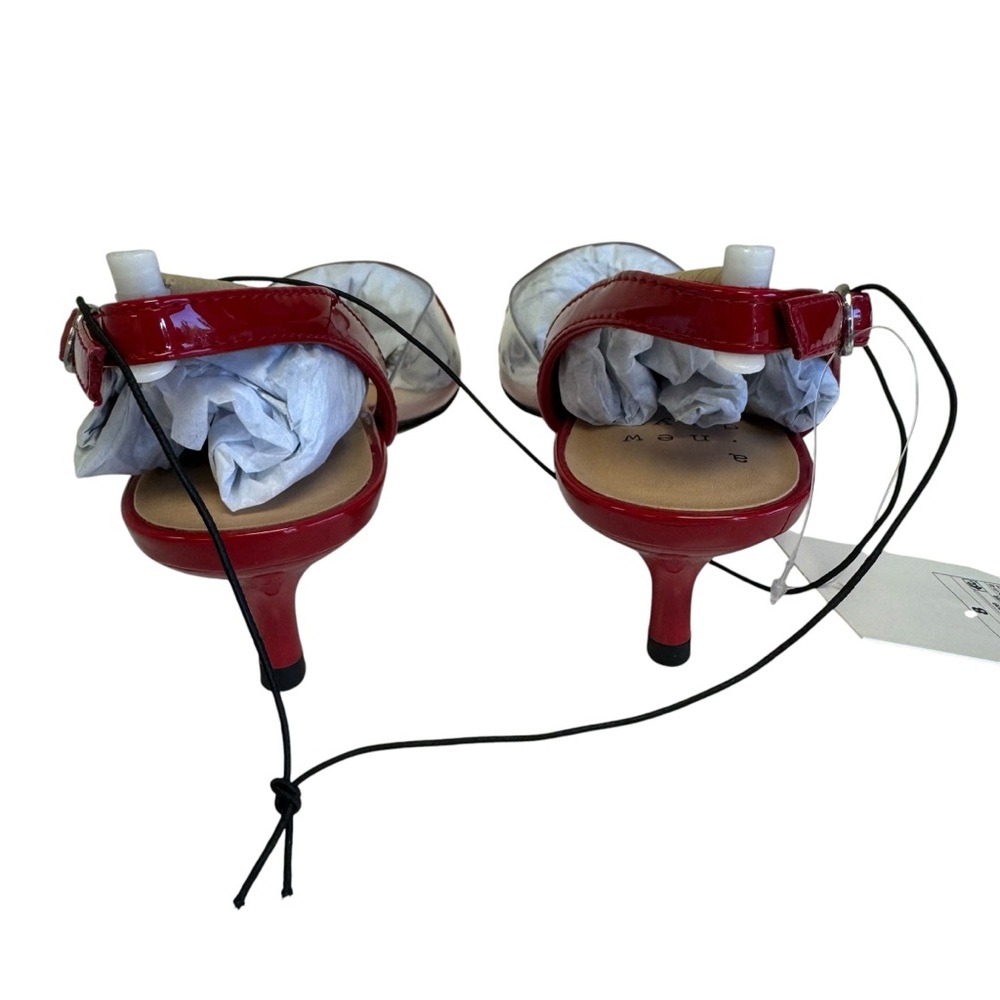 a new day White and Red Pointed Slingback Flats with Heart Detail size 8 - Picture 2 of 8